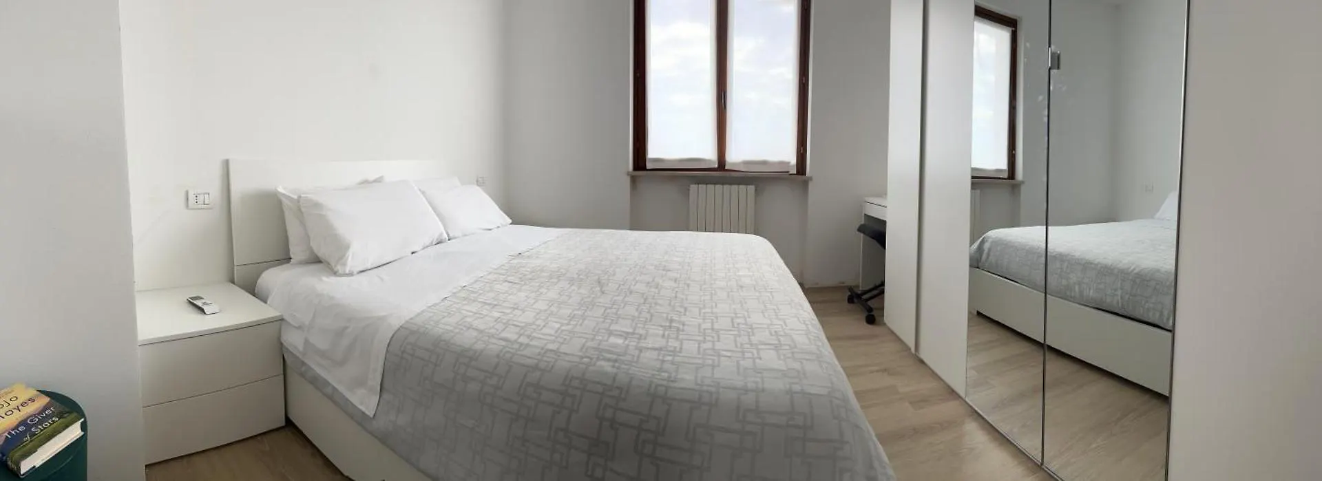 Sirmionerooms Luxury Apartment 0*, Sirmione Italy